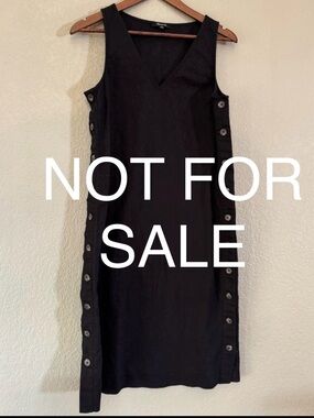 Not for sale Madewell black cotton/linen side button dress